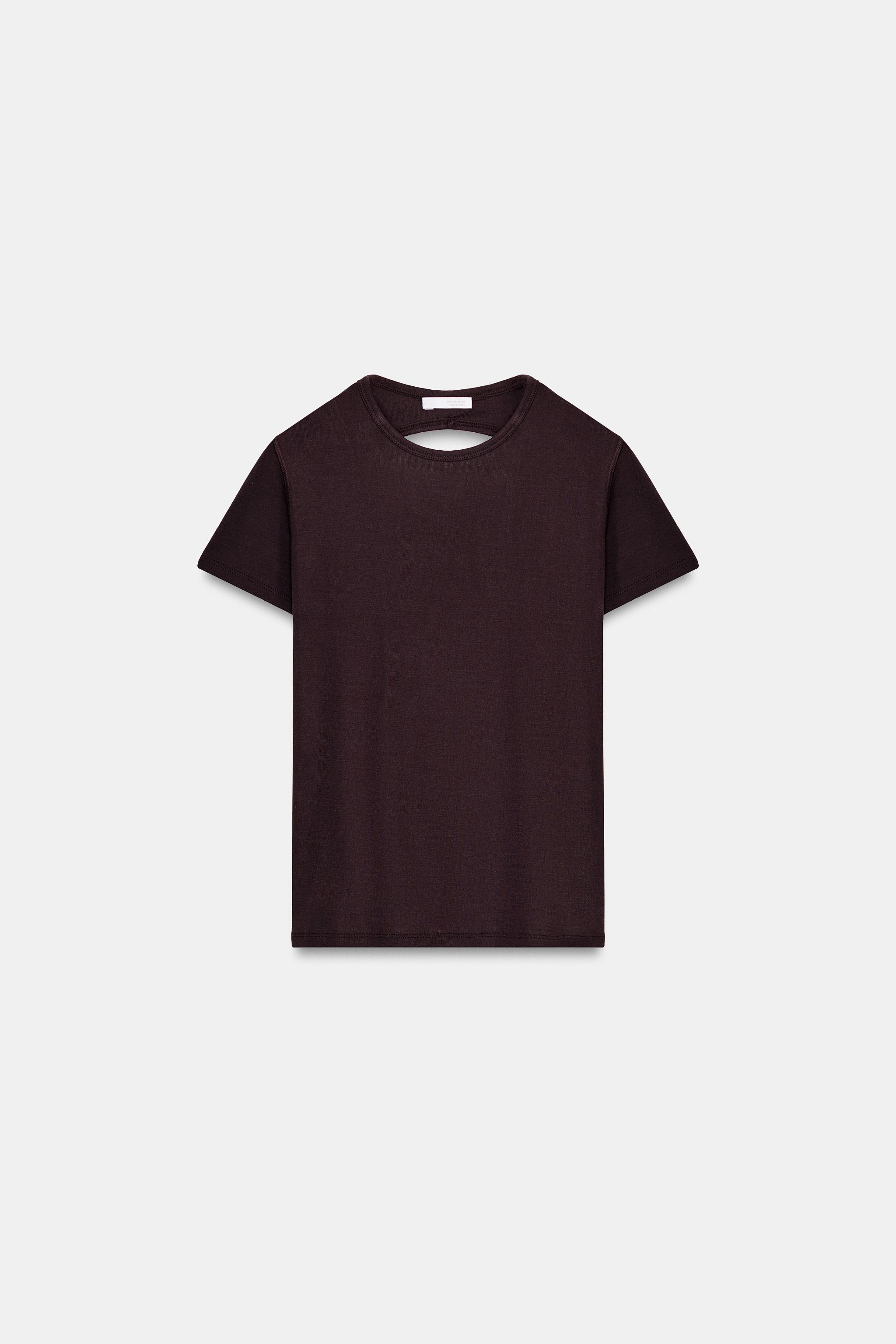 SIRT DEKOLTELİ T-SHIRT - Görsel 3