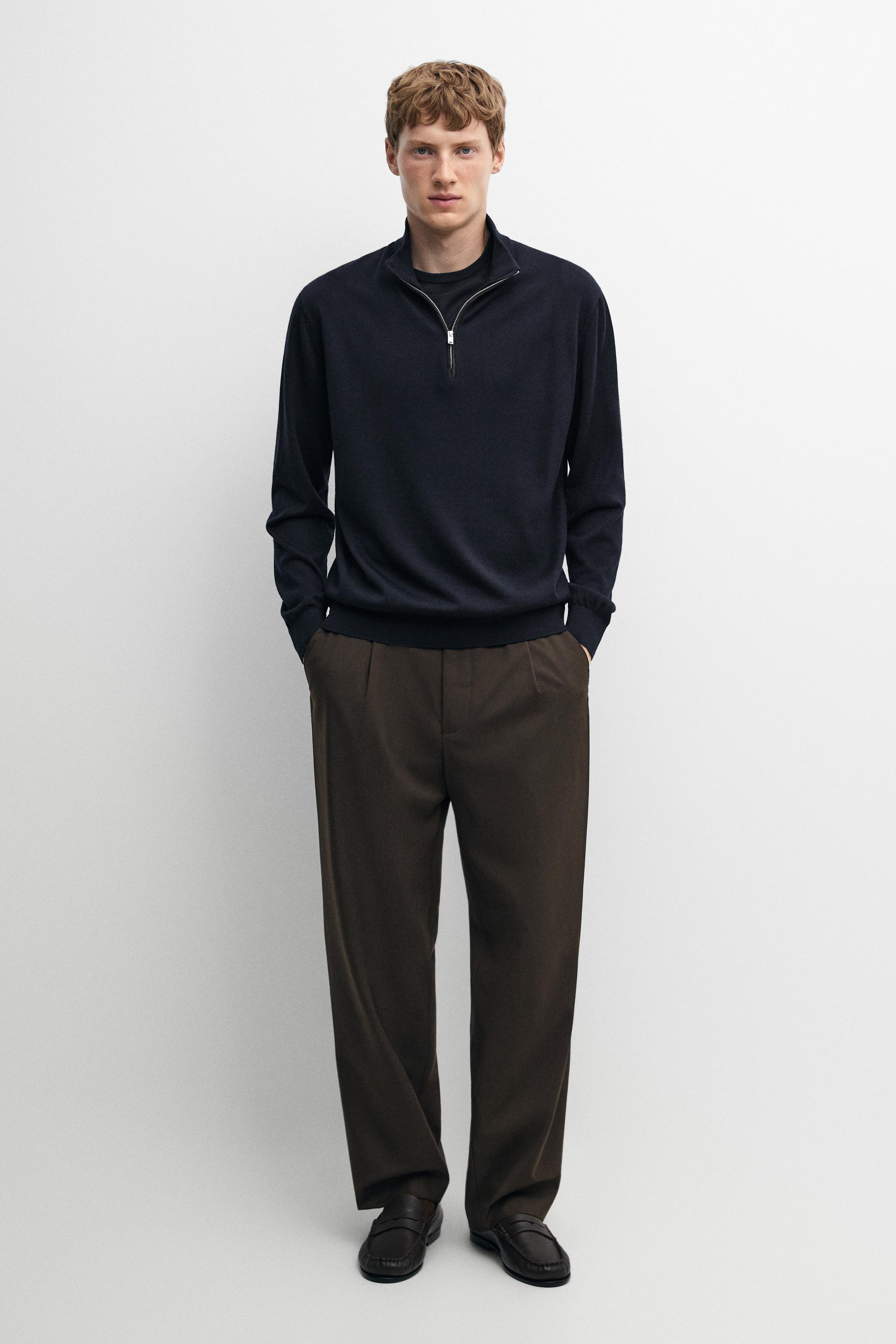 Merino wool blend mock neck knit sweater — Navy blue