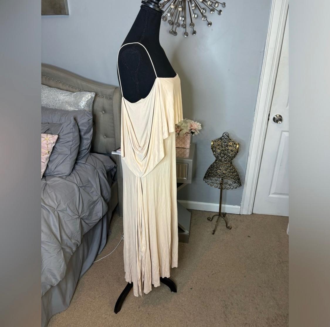VESTIDO MIDI TIRANTES LIMITED EDITION - Image 3