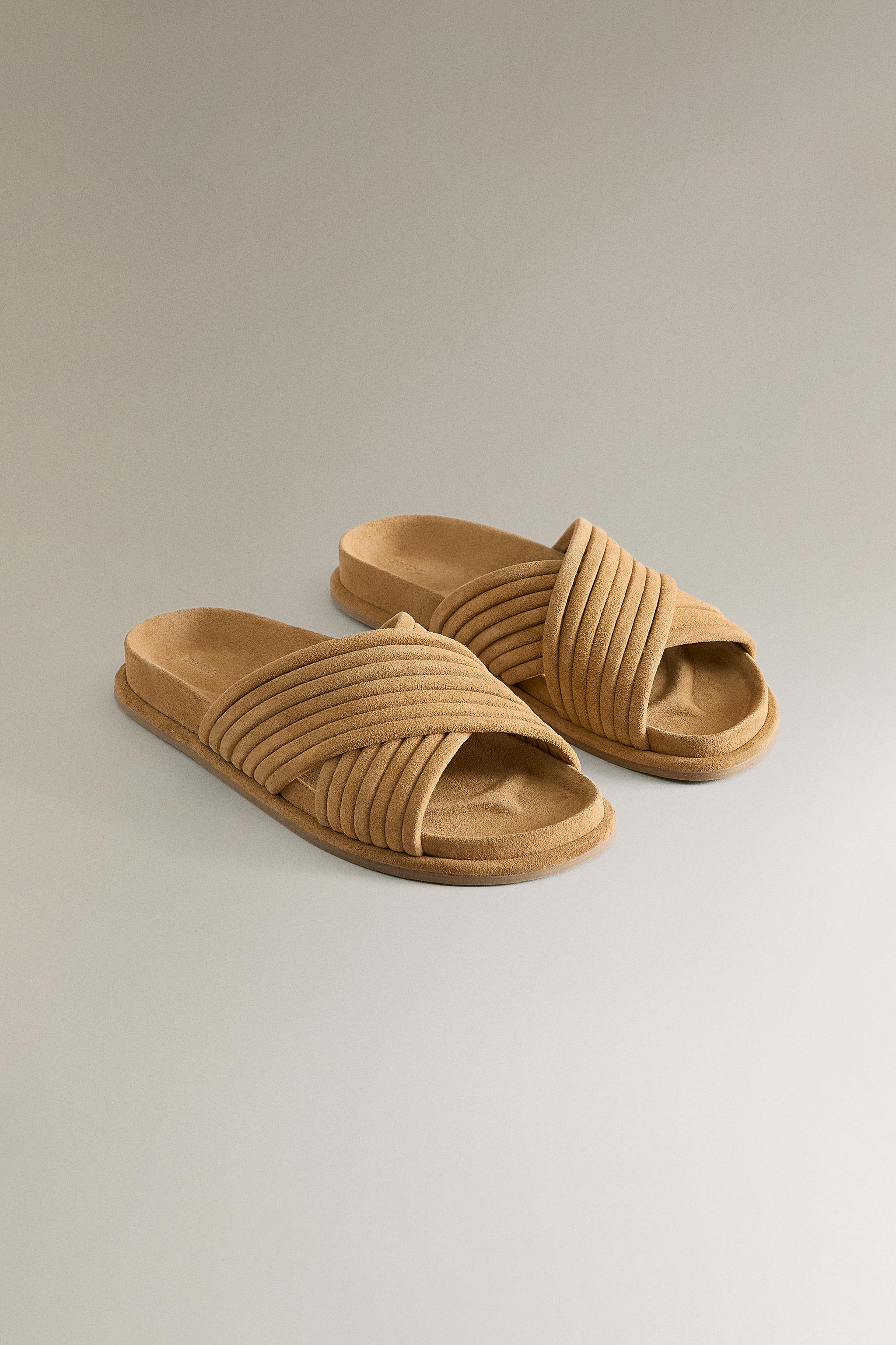 CRISS-CROSS STRAP LEATHER SANDALS