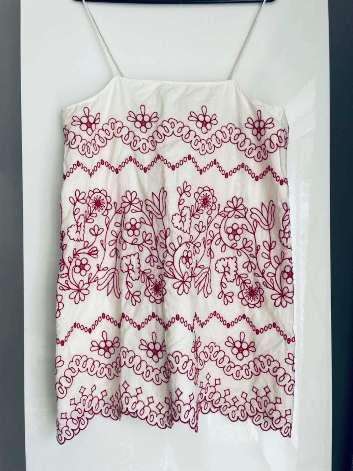 EMBROIDERED DRESS