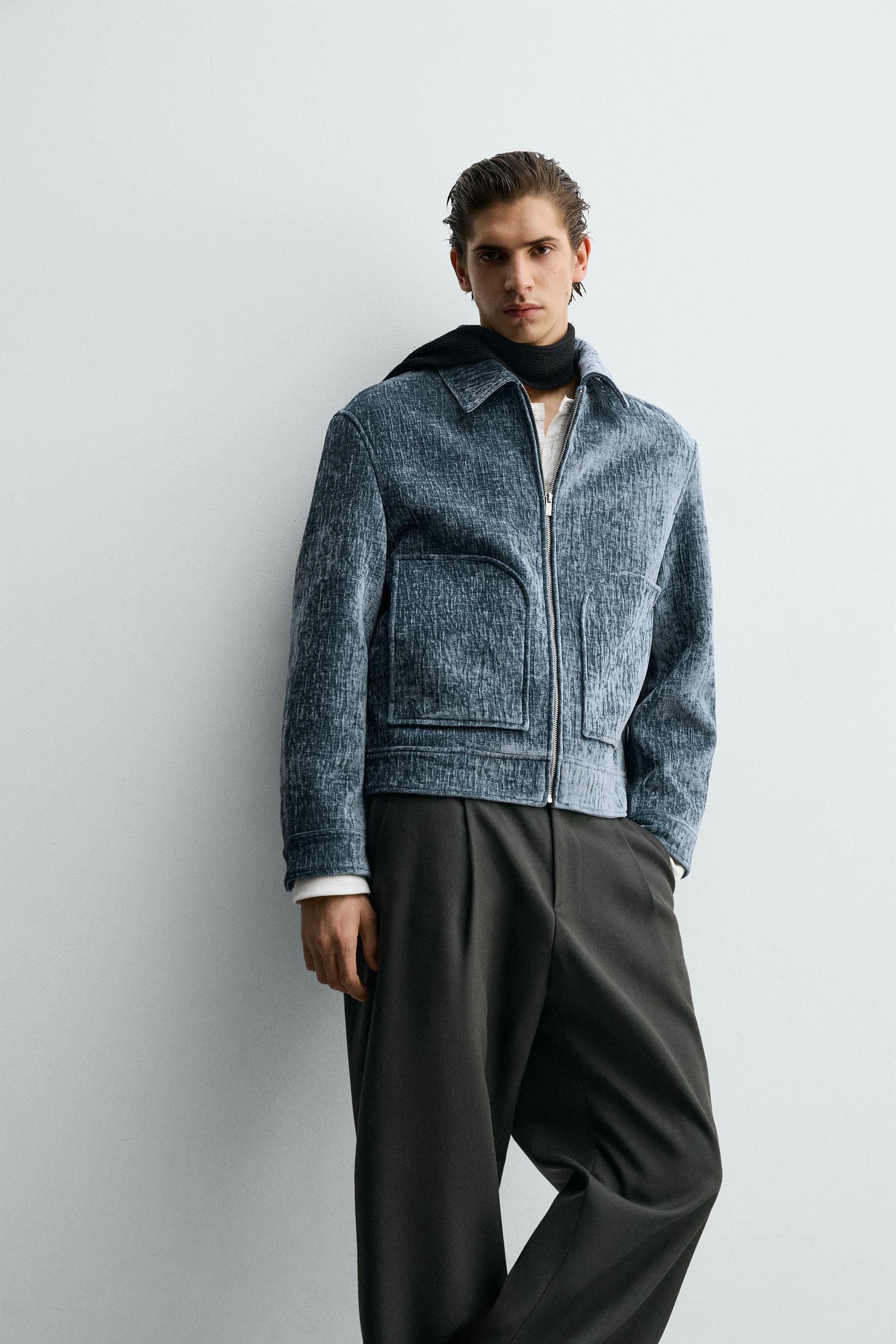 FLOCKED EMBOSSED JACKET