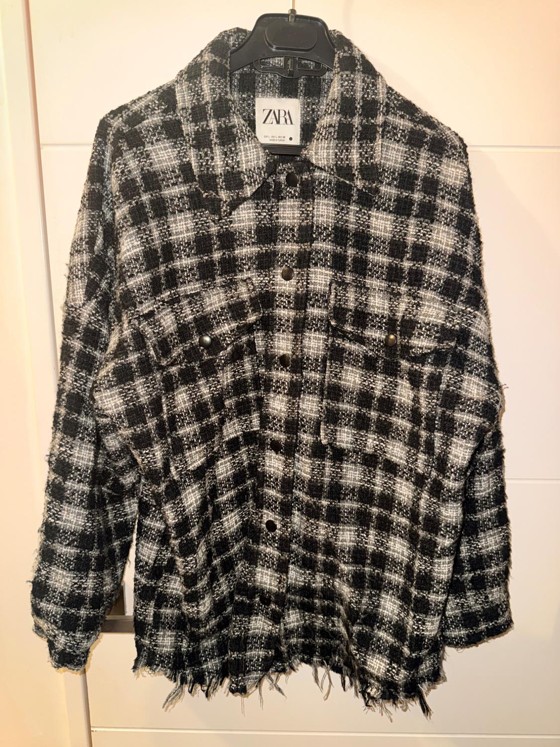 OVERSHIRT ΜΕ ΣΧΕΔΙΟ ΥΦΑΝΣΗΣ