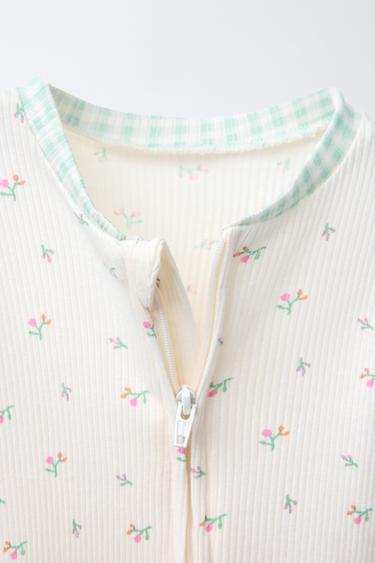 TWO-PACK OF GINGHAM CHECK AND FLOWER ALL-IN-ONE SLEEPSUITS - Ecru by Zara - Image 3