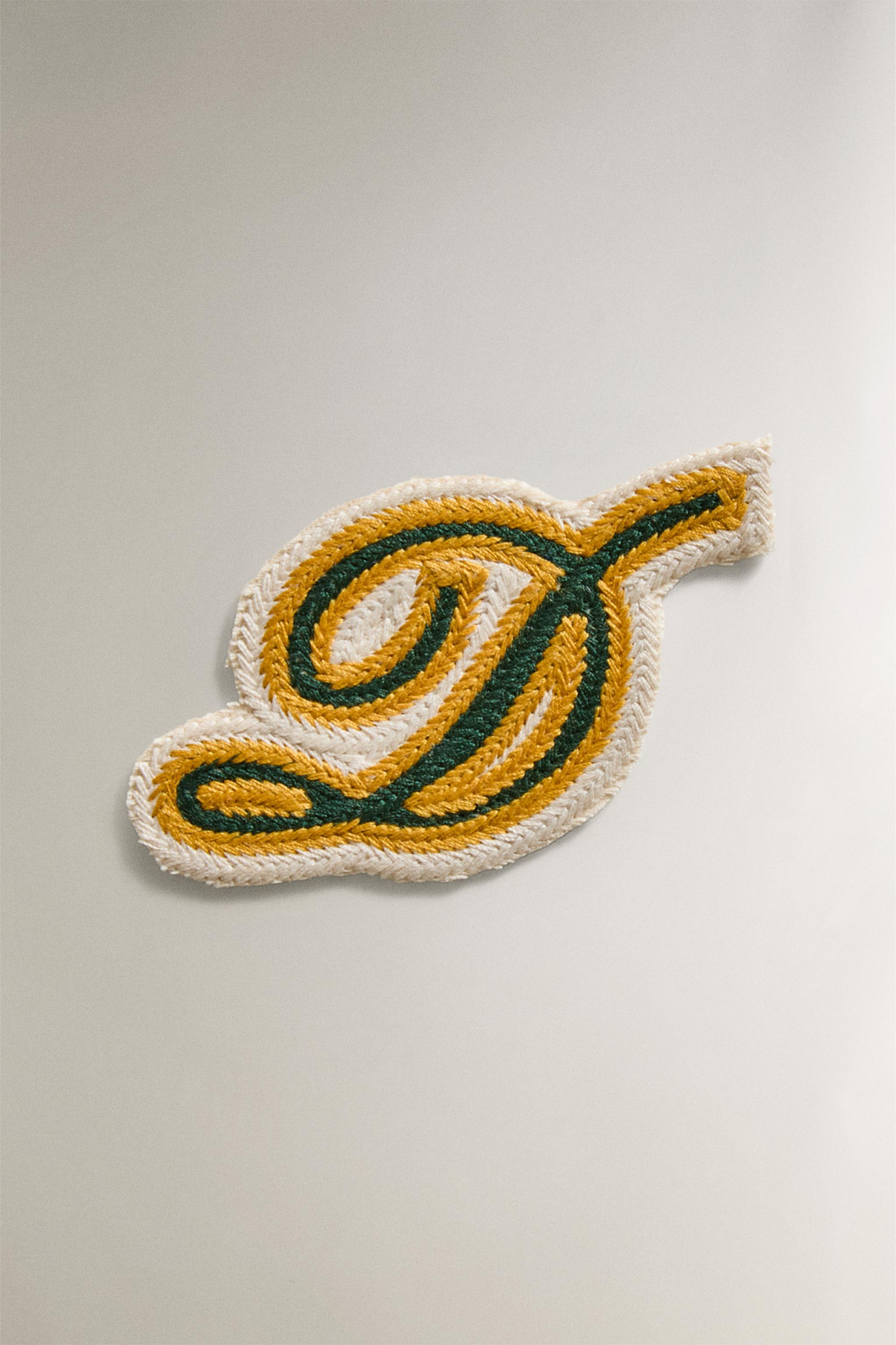COTTON LETTER D PATCH