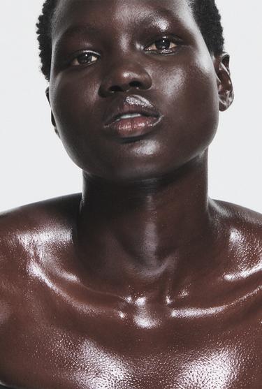 FLORAL FRUITY CRUSH BODY CREAM 230ML (7.78 FL. OZ). - pé tinta da Zara