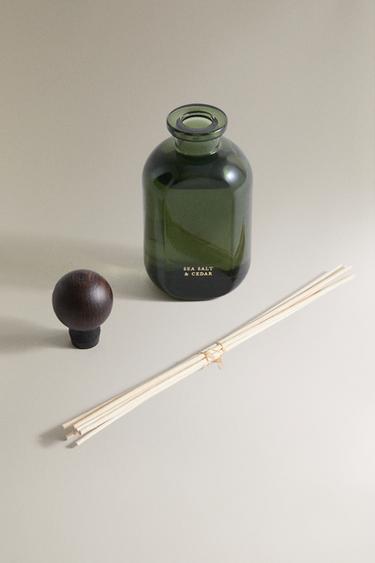 (185 ML) DIFFUSEUR À BÂTONNETS SEA SALT & CEDAR - MIDNIGHT BLUE de Zara