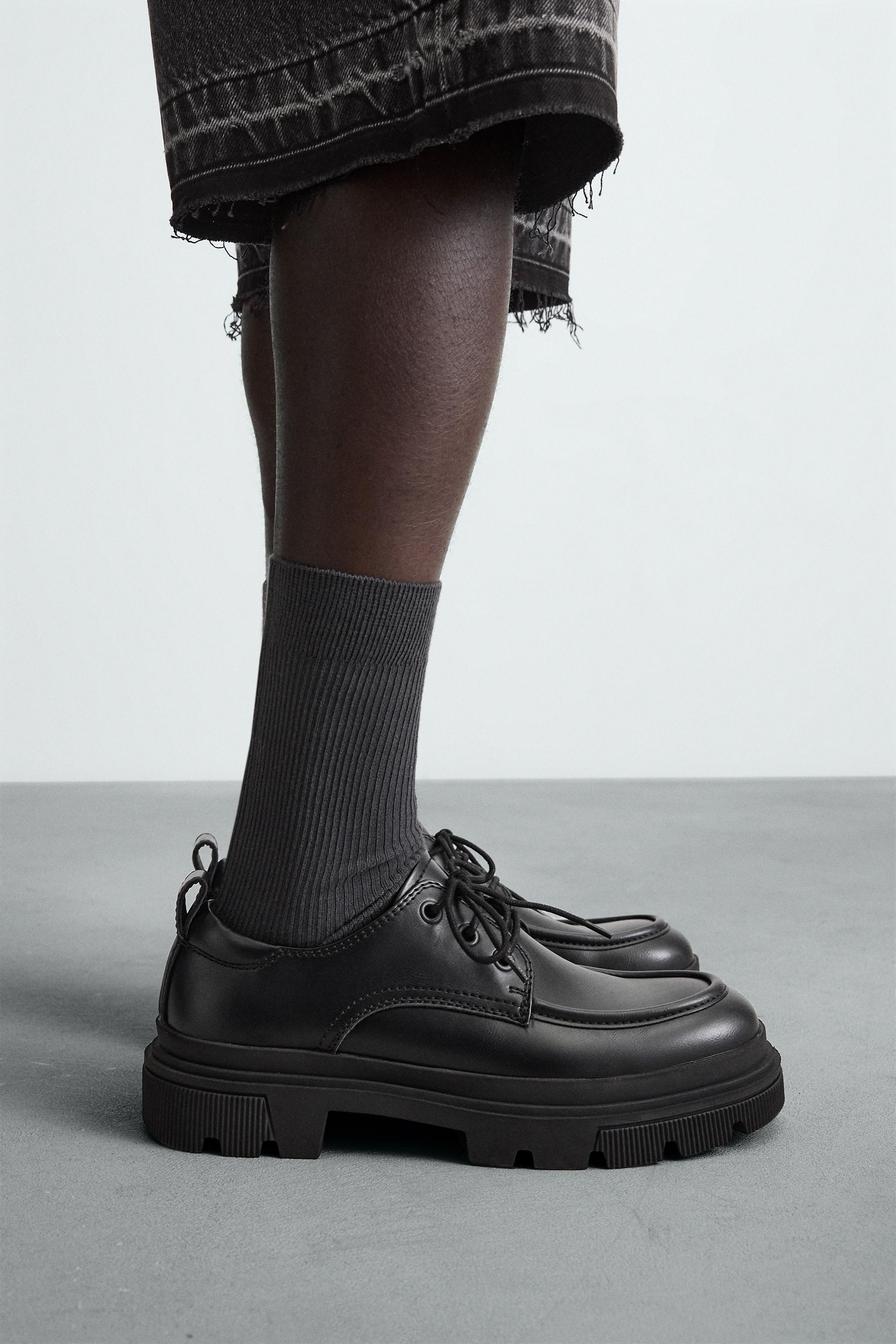 極美品 ZARA モックトゥ ドレスシューズ （27.5㌢） トラックソール 黒 ZARA モックトゥ チャンキーシューズ - メルカリ