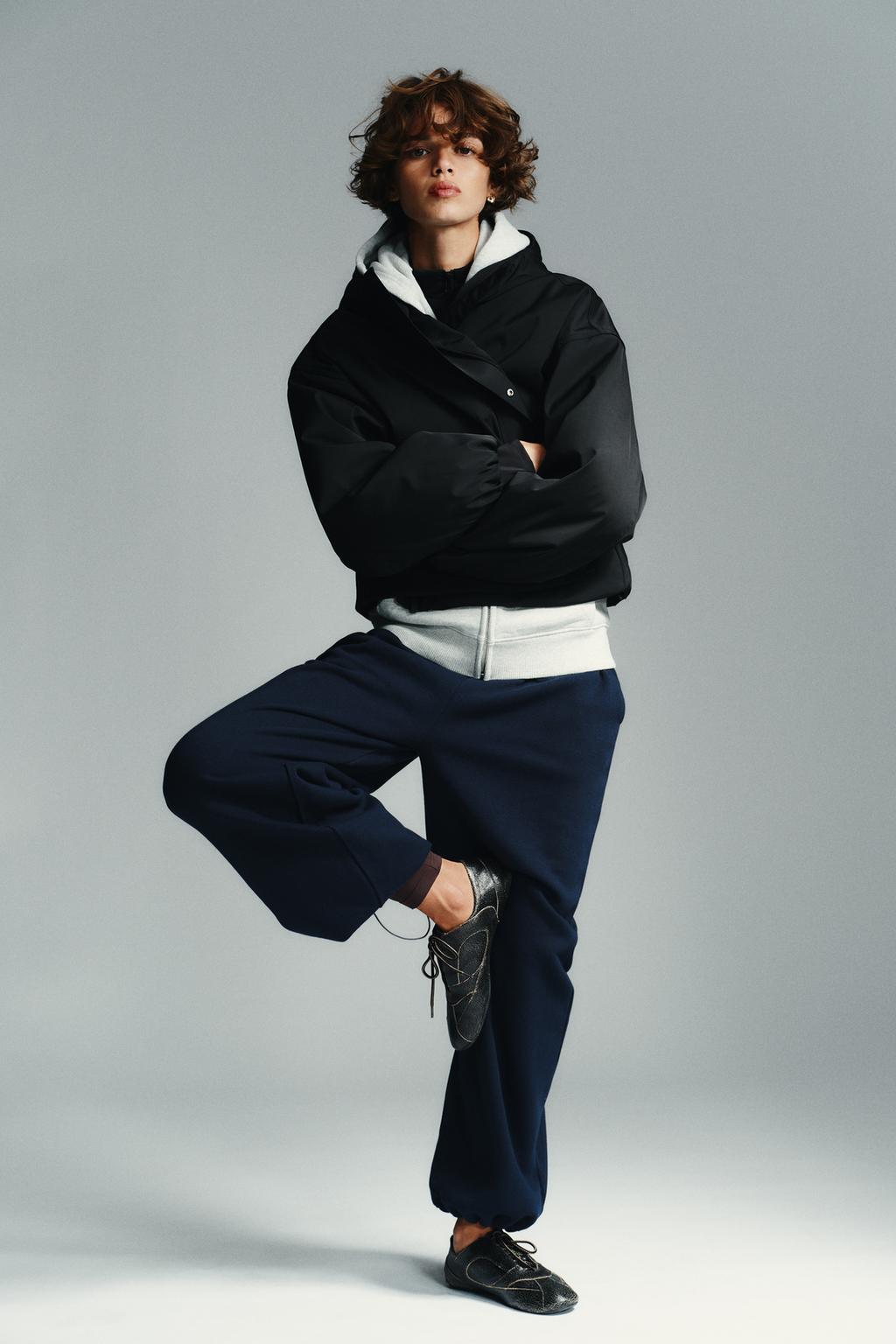 CHAQUETA CAPUCHA WATER REPELLENT WINDPROOF