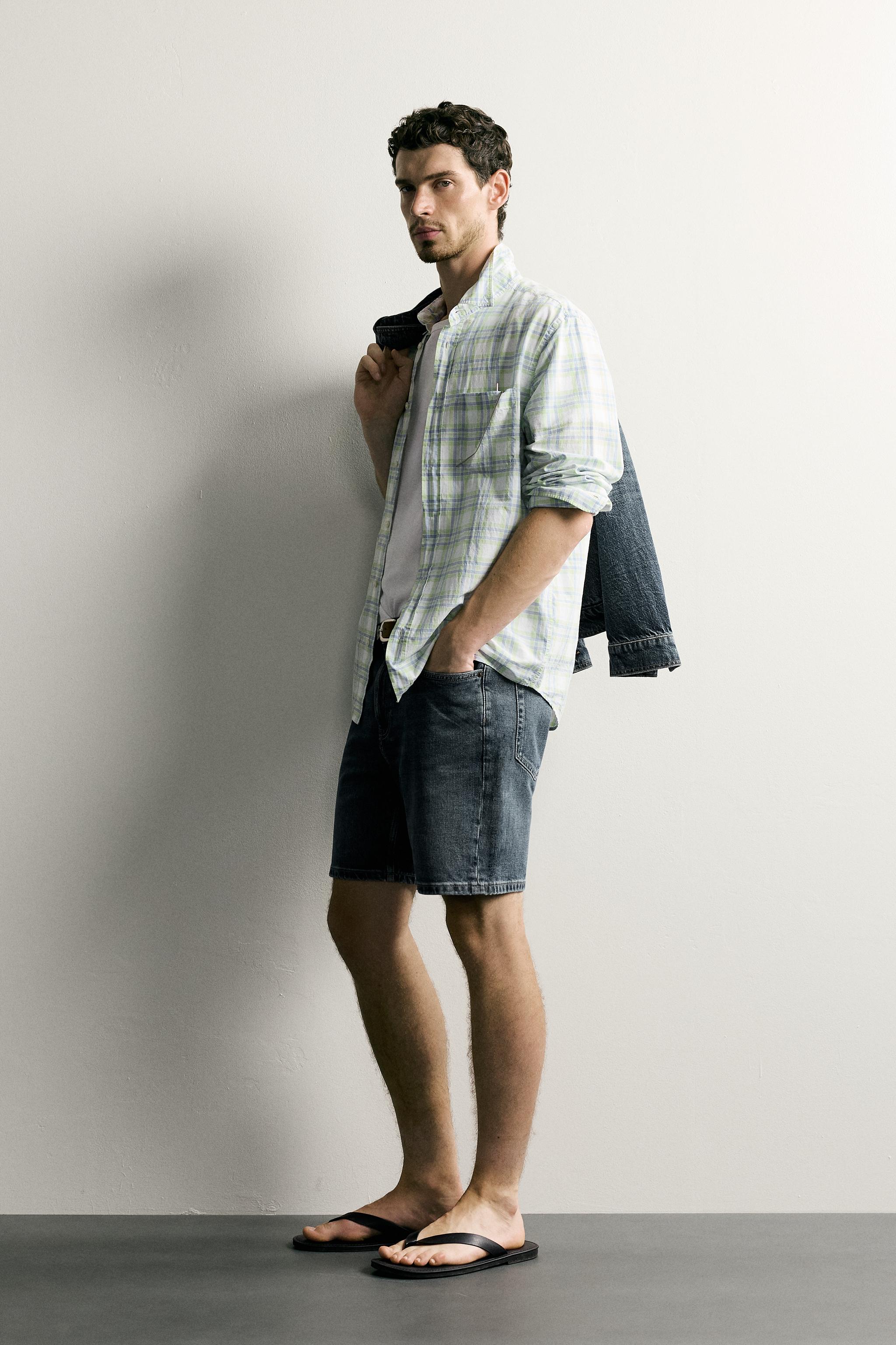 REGULAR FIT DENIM SHORTS
