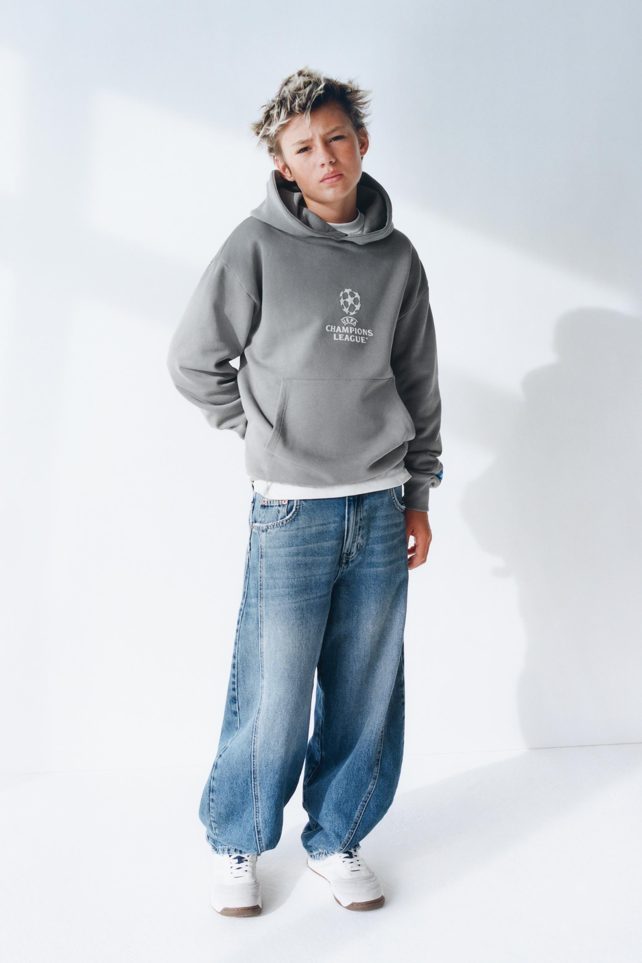 TENIS BAMBA UEFA CHAMPIONS LEAGUE ® Gris ZARA Mexico