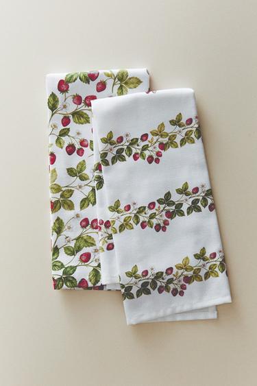 PACK OF FLORAL COTTON TEA TOWELS (PACK OF 2) - White / Red by Zara - Image 5
