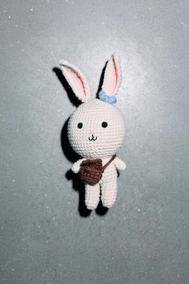 SLEUTELHANGER CHARM KONIJNTJE - Beige van Zara