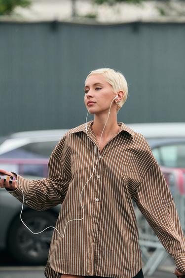 STRIPED OVERSIZED POPLIN SHIRT — Brown / Ecru 1
