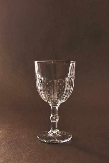 RAISED DESIGN WINE GLASS - 990 by Zara - Image 5