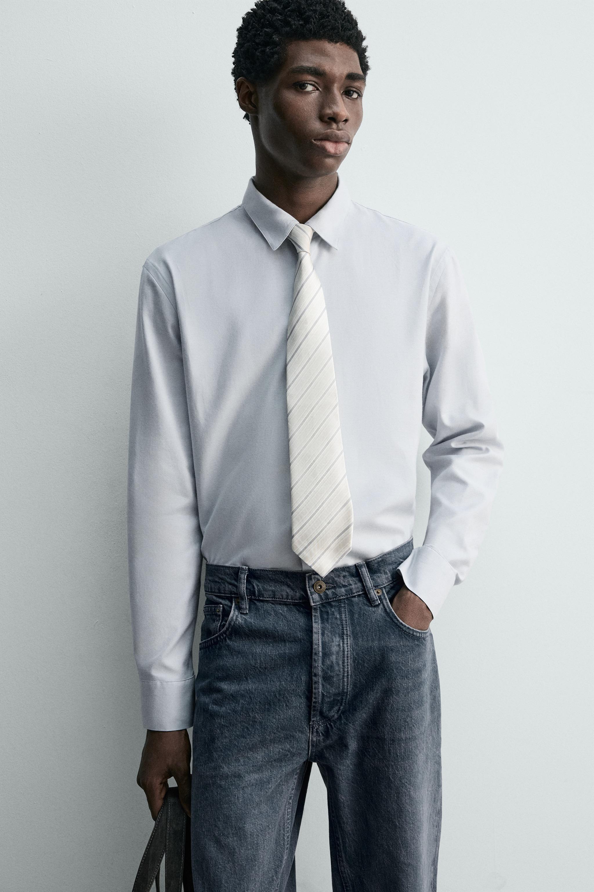 CRAVATE 100% SOIE À RAYURES