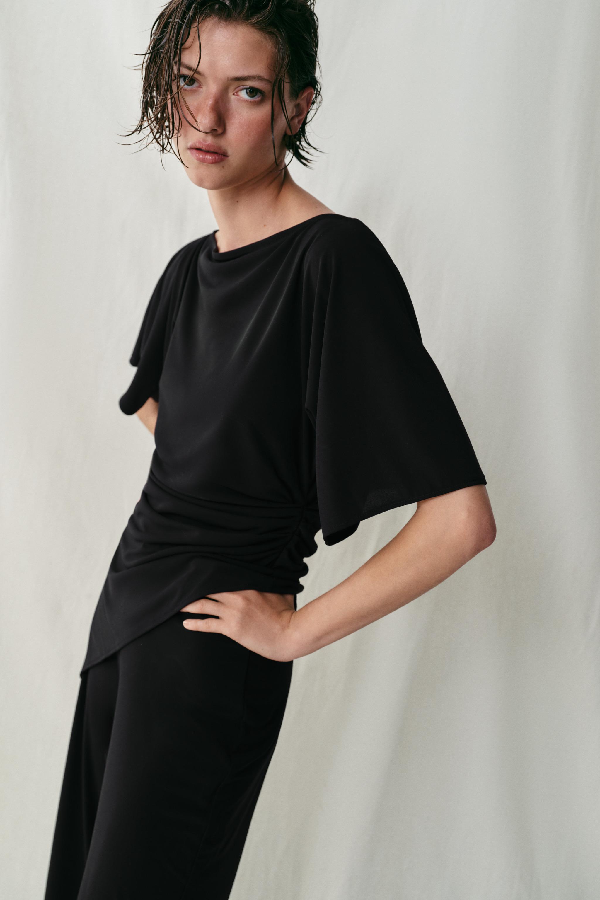 DRAPED CREPE TOP — Black