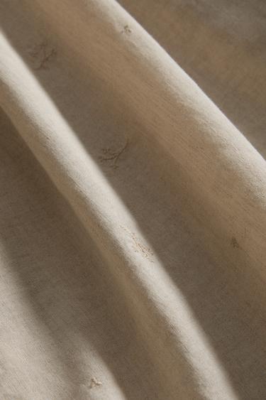 HOUSSE DE COUETTE ENFANT LIN BRODERIE FLEUR - Beige clair de Zara - Image 4