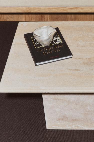 MESA AUXILIAR MÁRMOL TRAVERTINO - Crudo / Beige de Zara