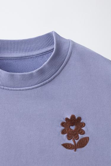 EMBROIDERED FLOWER SWEATSHIRT - Light blue by Zara - Image 2