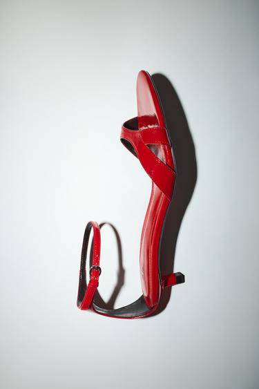Zara LEATHER ANKLE STRAP SANDALS - Red