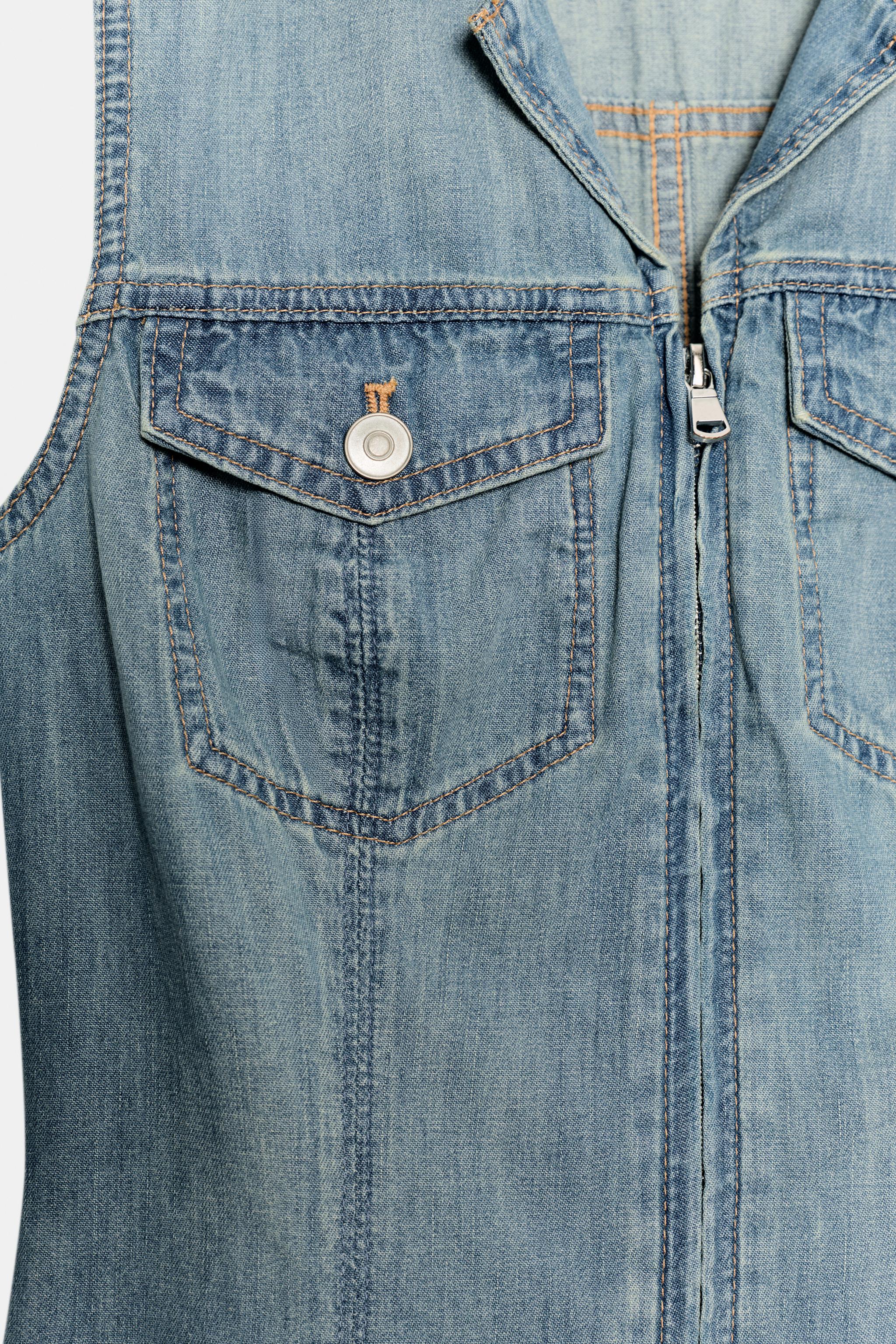 MINI-ROBE EN JEAN TRF À POCHES
