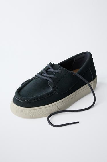 BLUCHER SPORT SERRAJE - Azul Marino de Zara