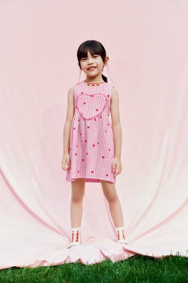 ストライプ柄ハートプリントワンピースフクシアZaraのストライプ柄ハートプリントワンピース - フクシア 