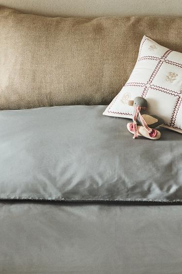 CHILDREN'S DUVET COVER WITH EMBROIDERED TRIM - Greenish by Zara