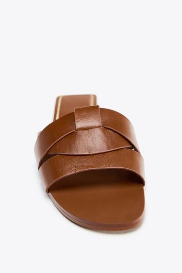 FLAT CRISS-CROSS LEATHER SLIDER SANDALS - Brown by Zara - Image 3