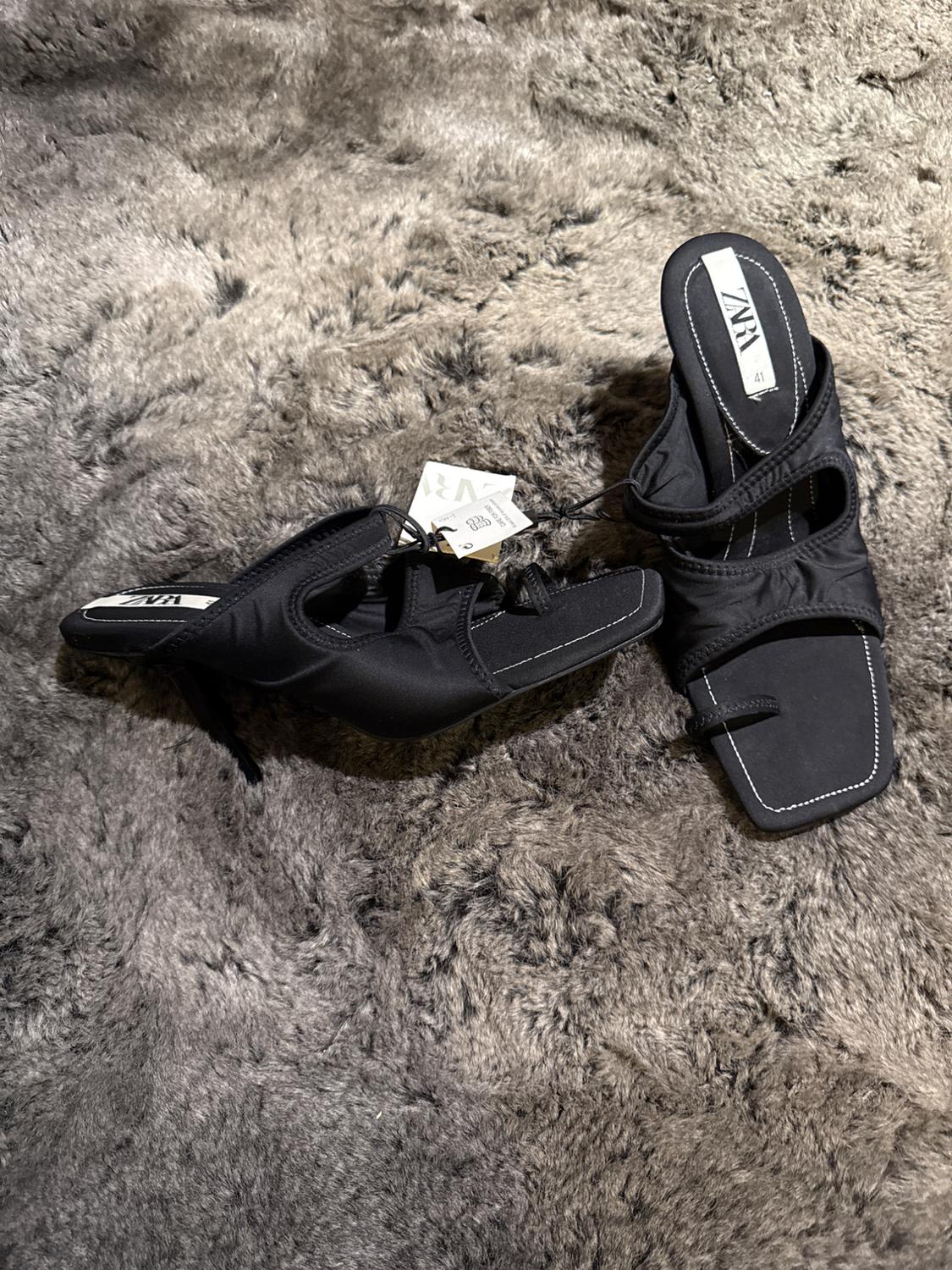 HEELED NEOPRENE SANDALS - Image 5