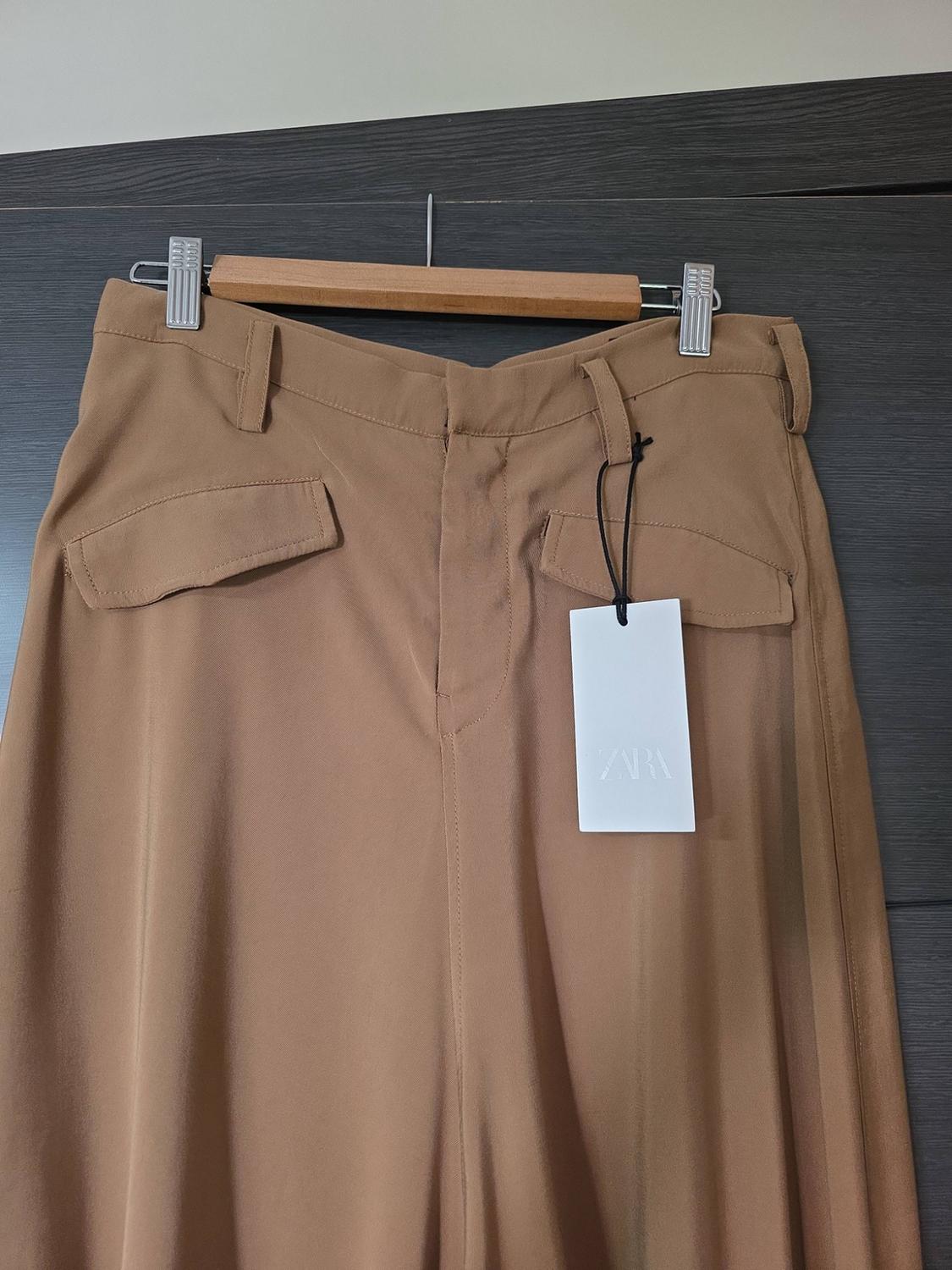 ZW COLLECTION LONG FLOWING BERMUDA SHORTS - Image 4
