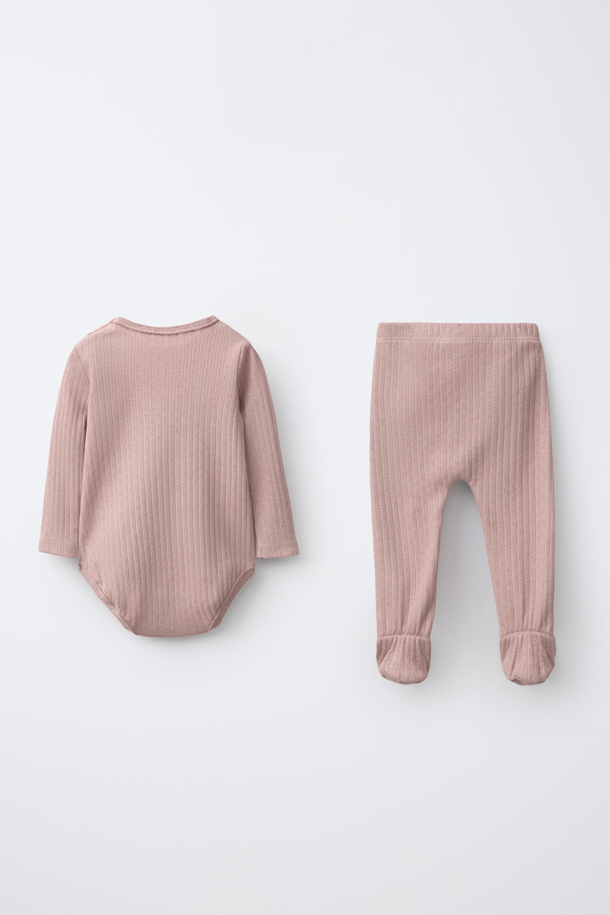 RIBBED BODYSUIT AND FOOTED LEGGINGS SET