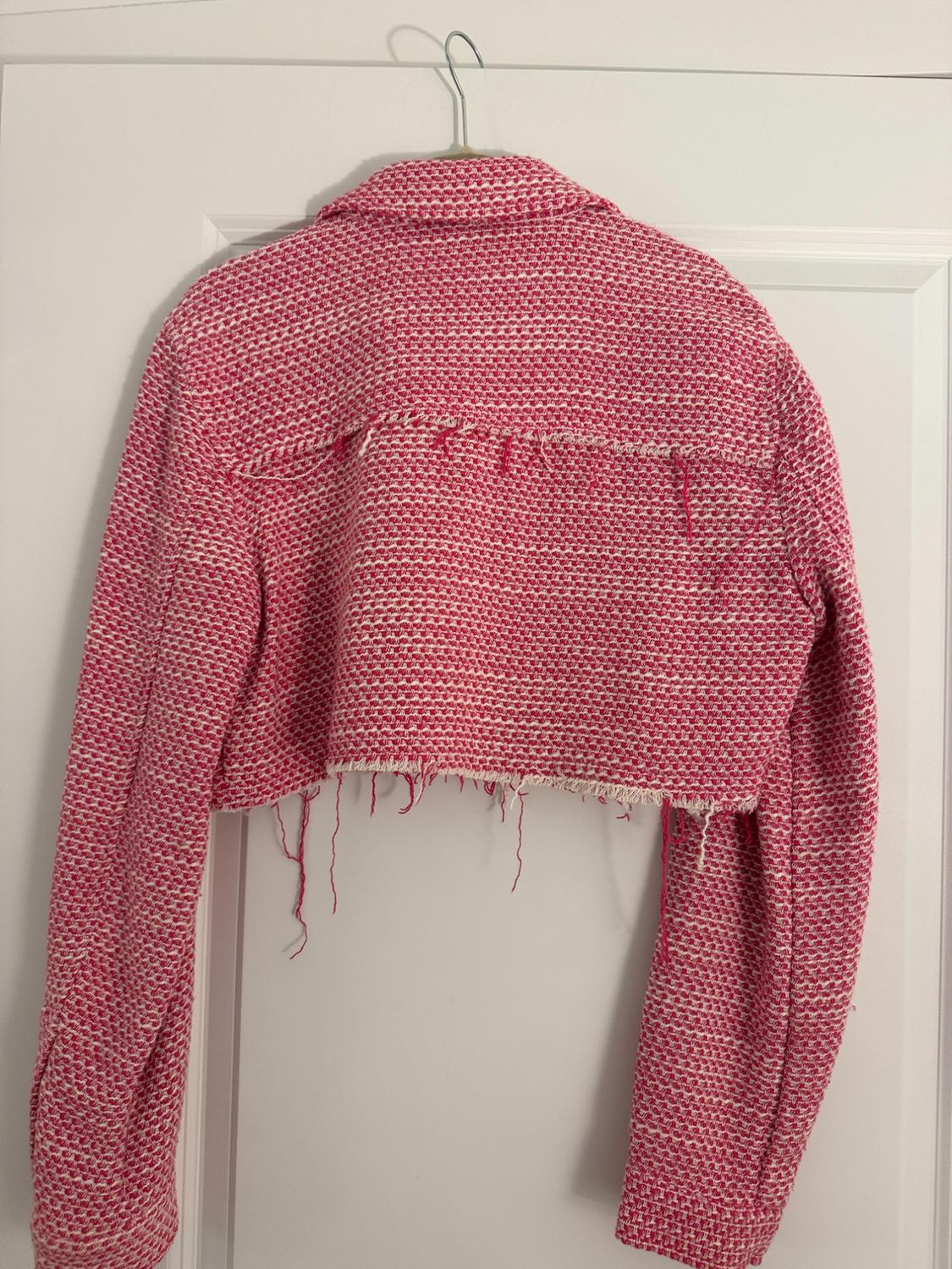 CHAQUETA CROPPED ESTRUCTURA - Image 4