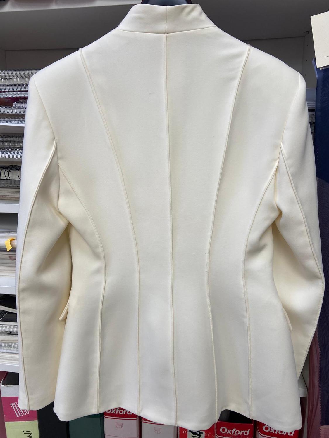 ZW COLLECTION FITTED BLAZER - Image 3