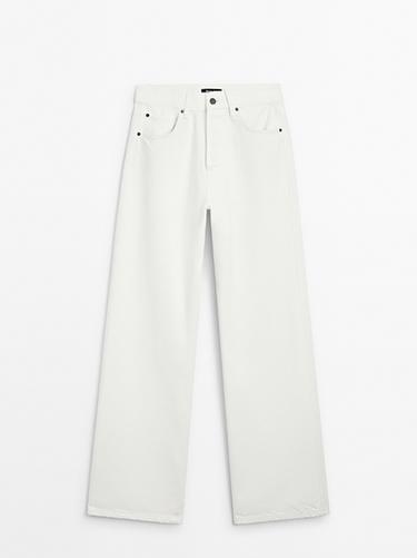 Jeans straight tiro alto mezcla algodón - Blanco roto de Zara