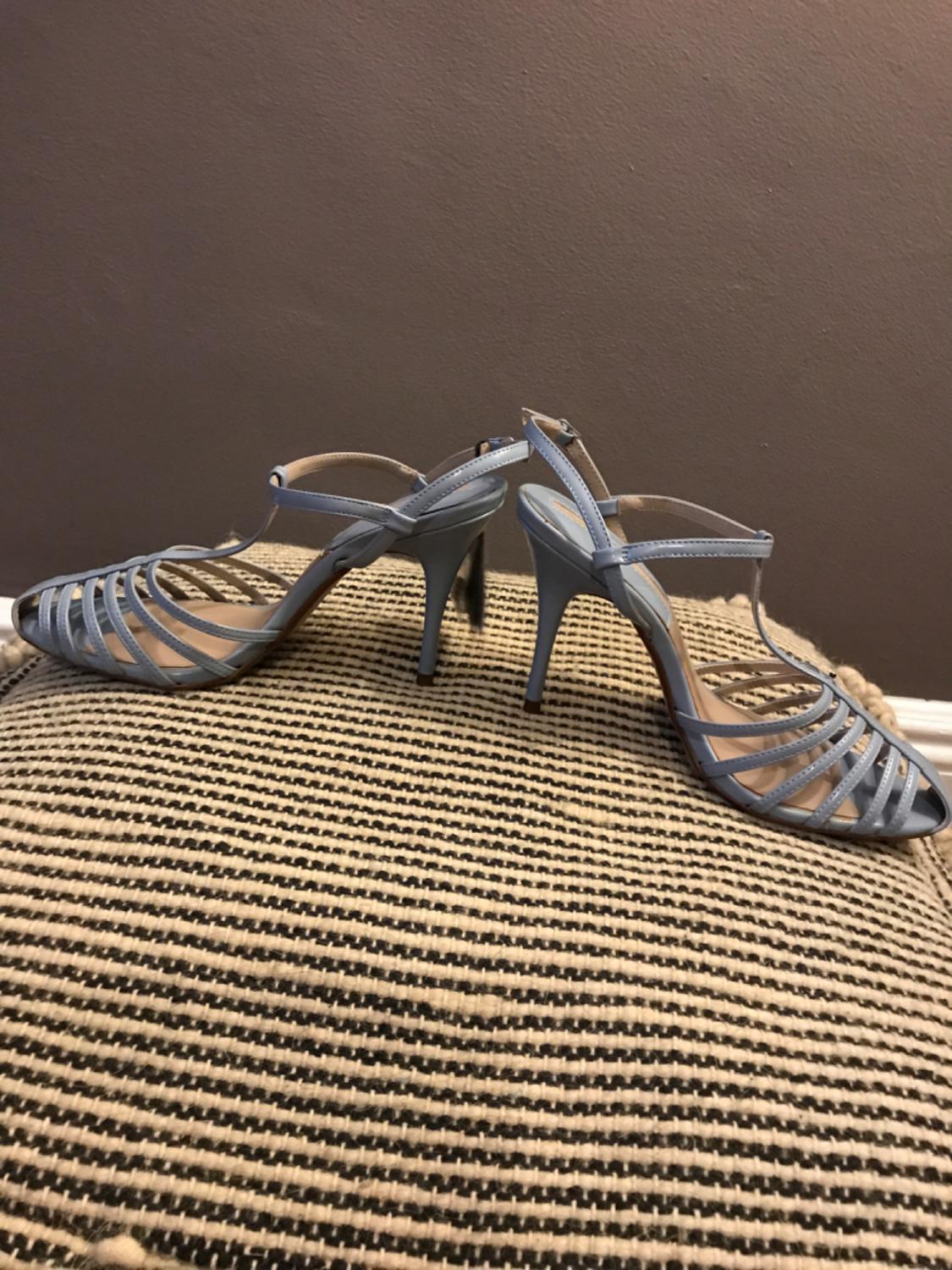 BLUE T STRAP HEELS - Image 2