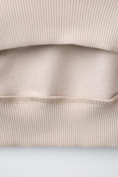 SWEAT À CAPUCHE POCHACCO © SANRIO - Écru de Zara - Image 3