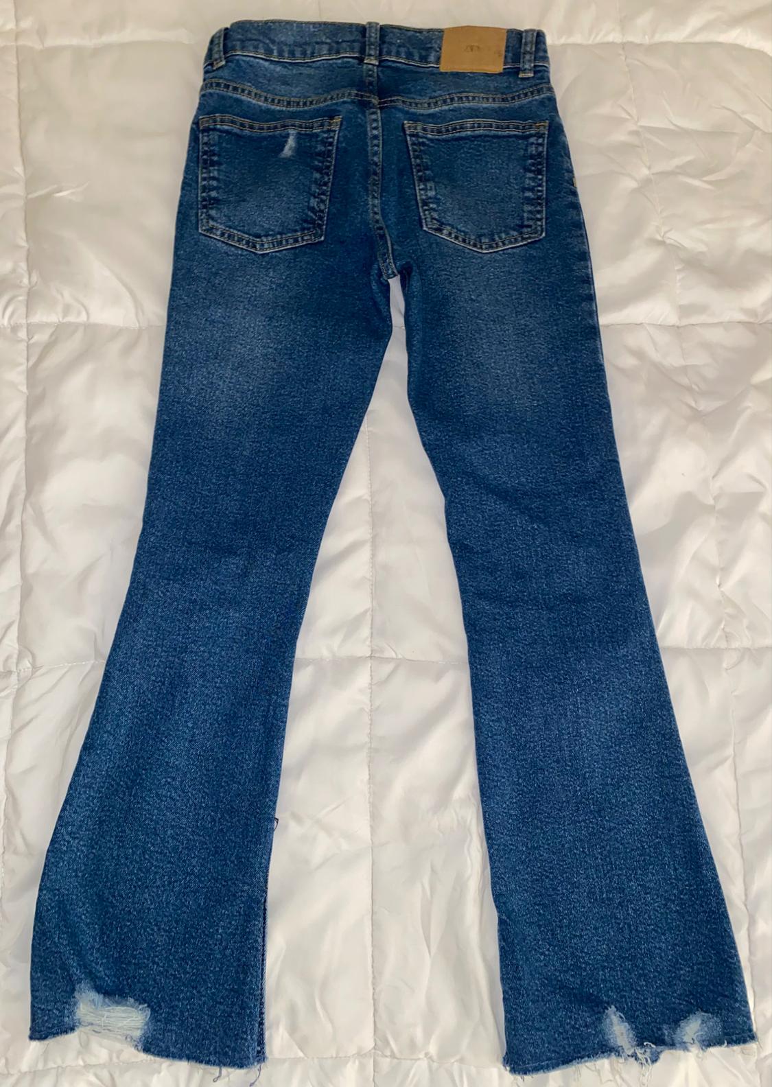 BLUE FLARE JEANS - Image 2