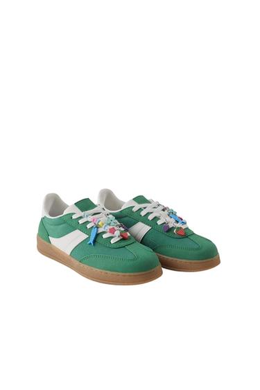 LEICHTER SNEAKER MIT SCHMUCKELEMENTEN - Grün von Zara