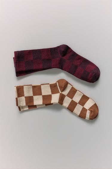 حزمة زوجي جوارب طويلة بمربعات الشطرنج - bordeaux/ecru الخاص بـ Zara