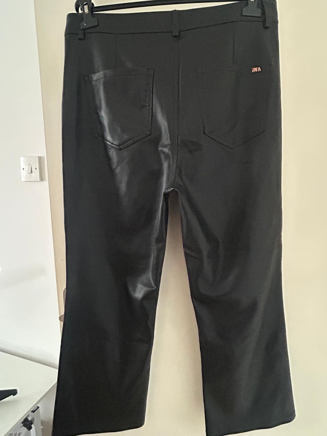 LEATHER LEGGINGS - Image 3