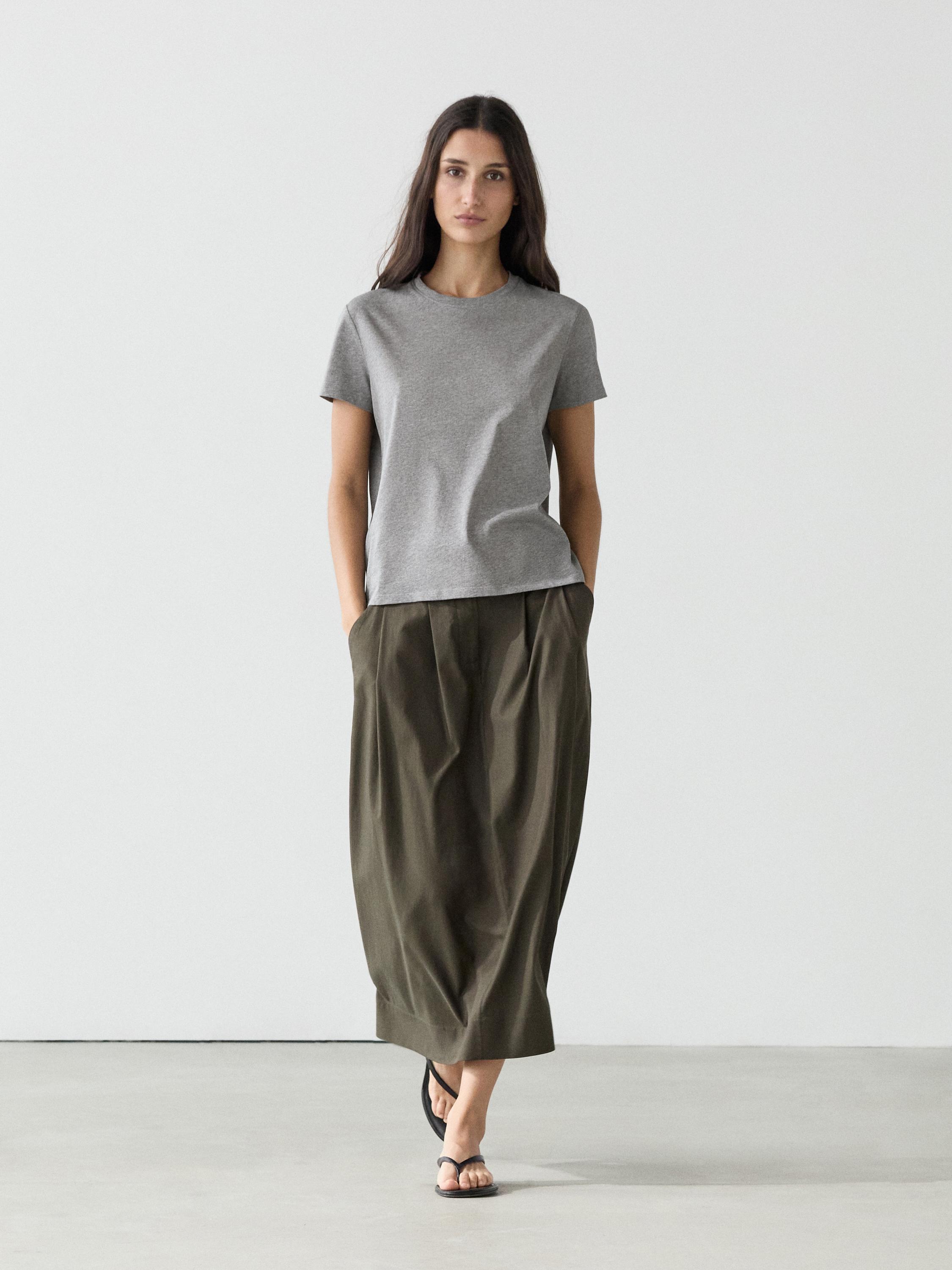 100% cotton short sleeve knit T-shirt