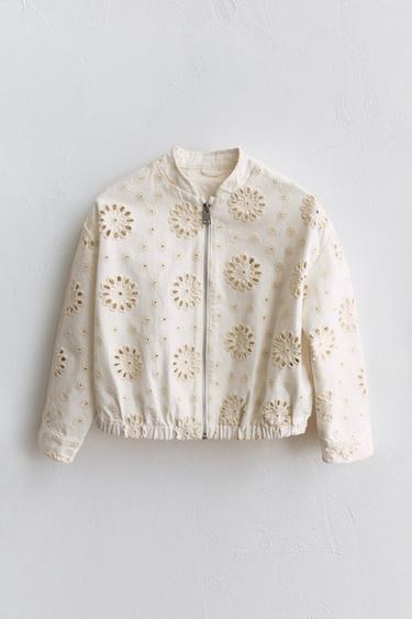 CAZADORA BORDADO SUIZO - Blanco de Zara