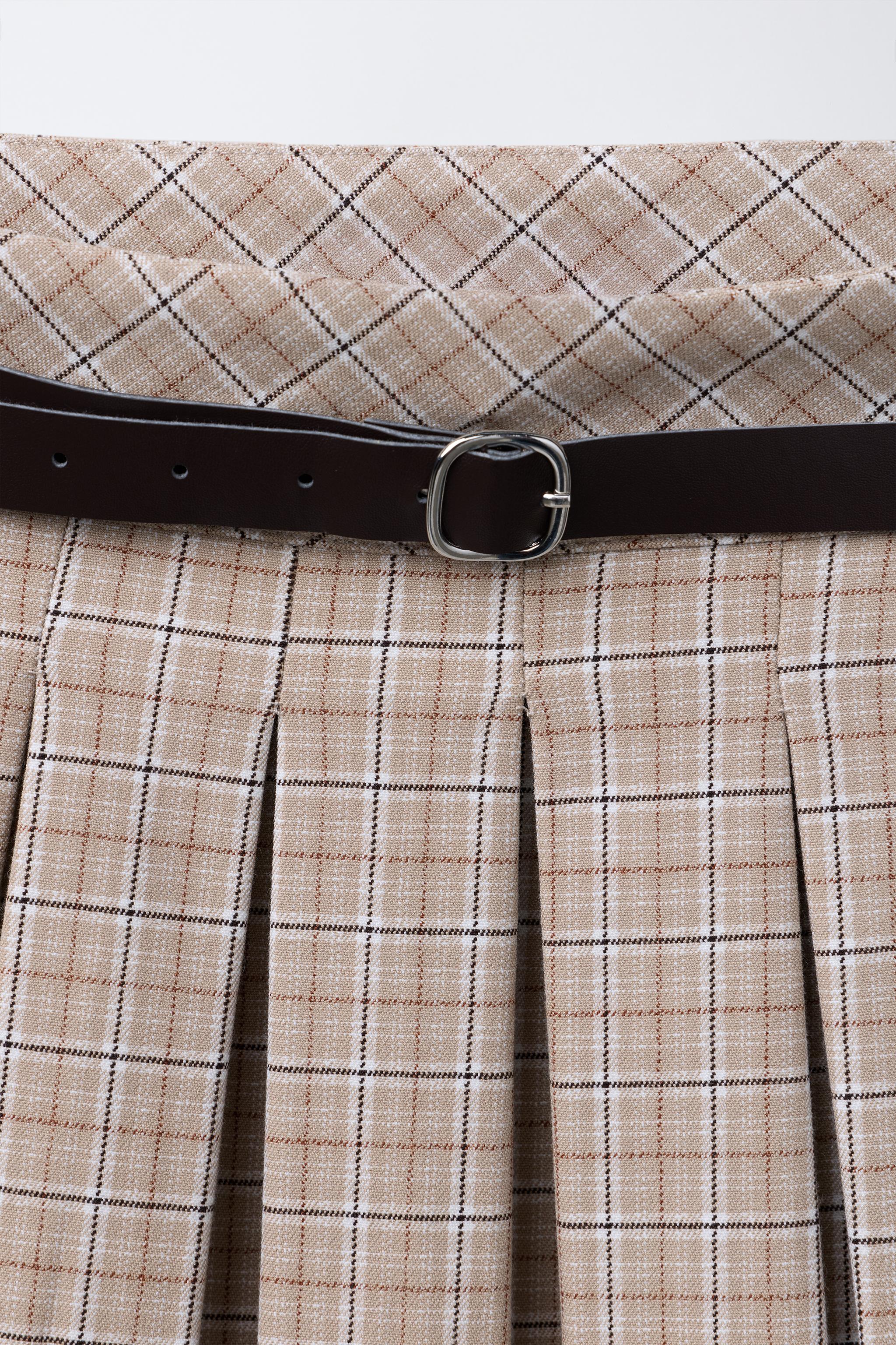 BOX PLEAT BELTED SKIRT