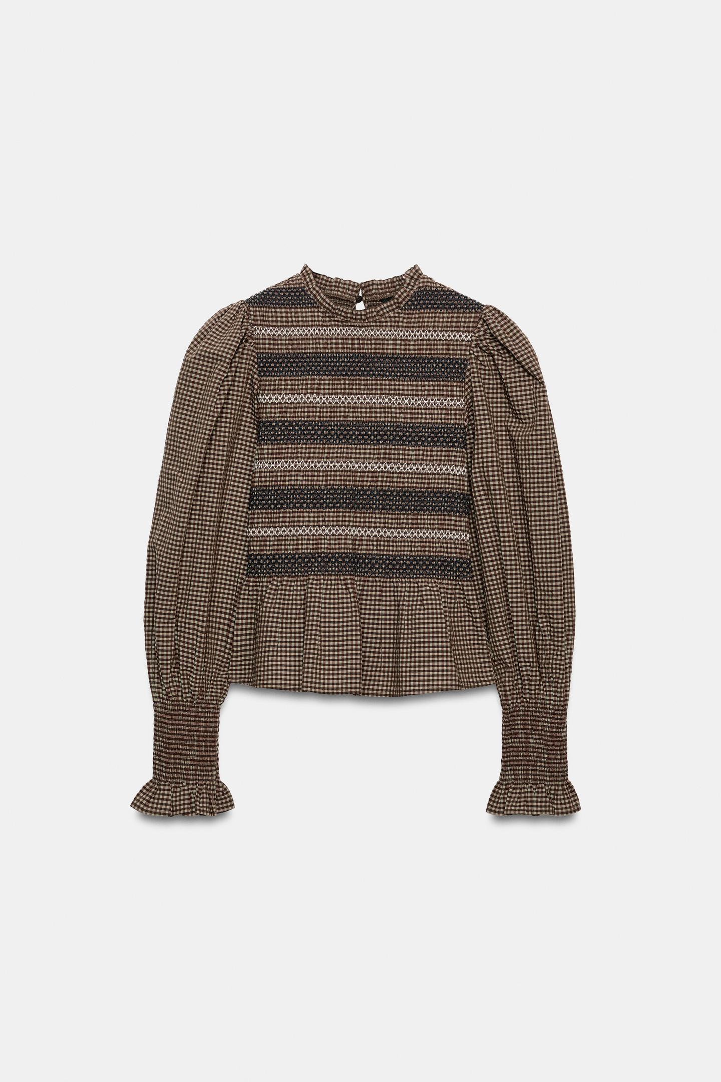 Женская блузка Zara Smocked Embroidered Blouse, цвет: Коричневый — фото 6