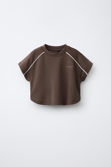 CAMISETA VIVOS CONTRASTE CON MODAL - Marrón de Zara - Imagen 0