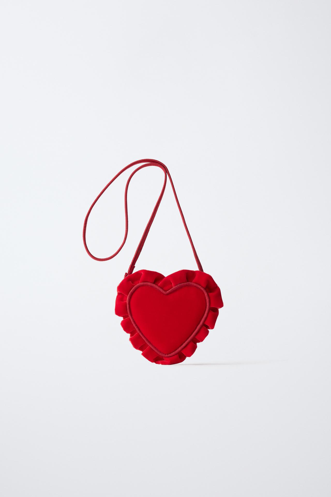 HEART CROSSBODY BAG — Red