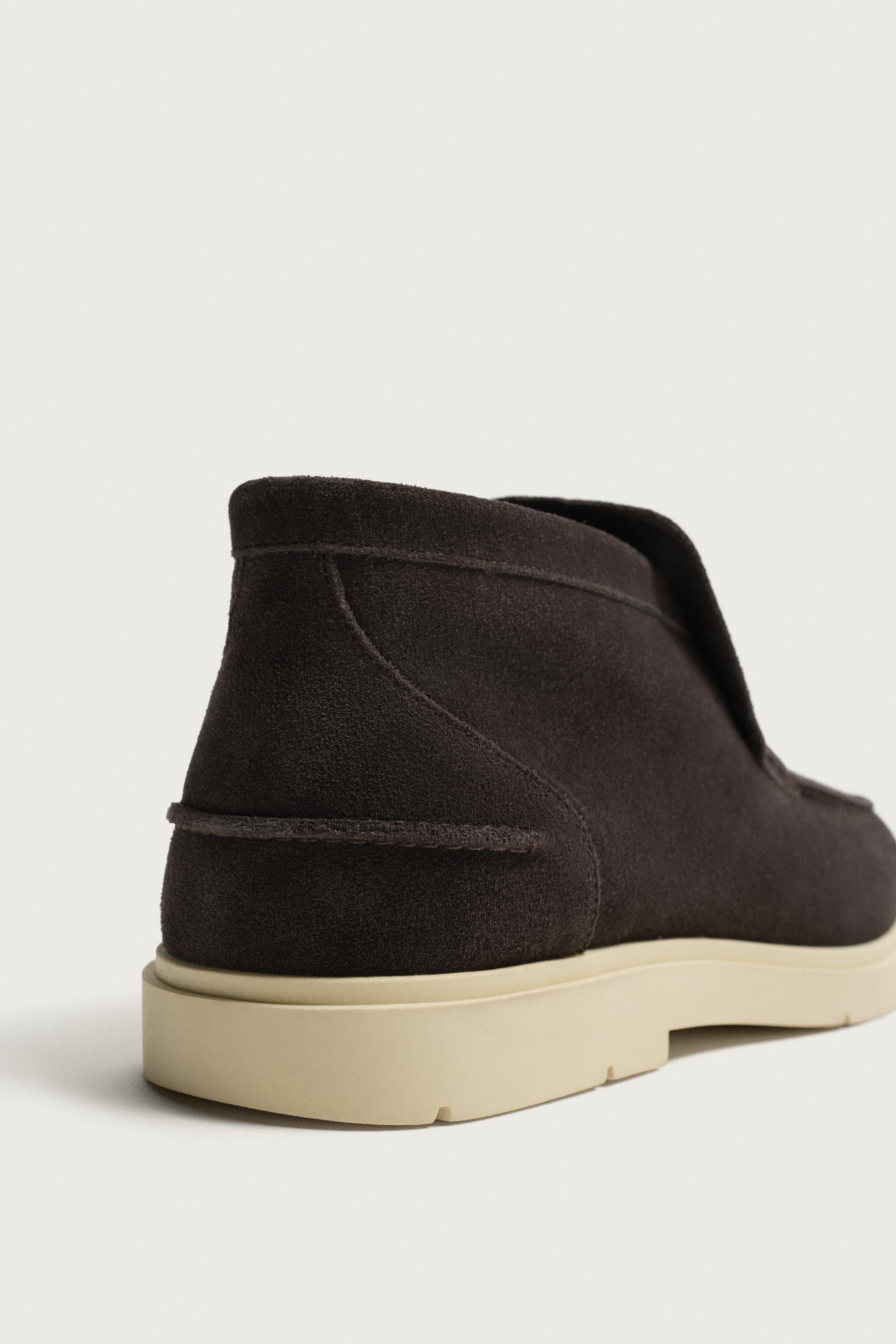 CASUAL LEATHER BOOTS
