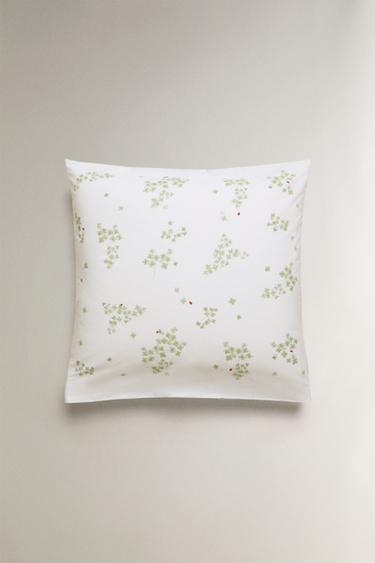 CLOVER AND LADYBIRD PERCALE PILLOWCASE - Oyster-white by Zara - Image 2